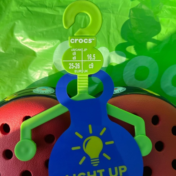 Desirable light up Lightning McQueen Crocs kids size 9C. Brand New w/receipt! - Picture 5 of 7